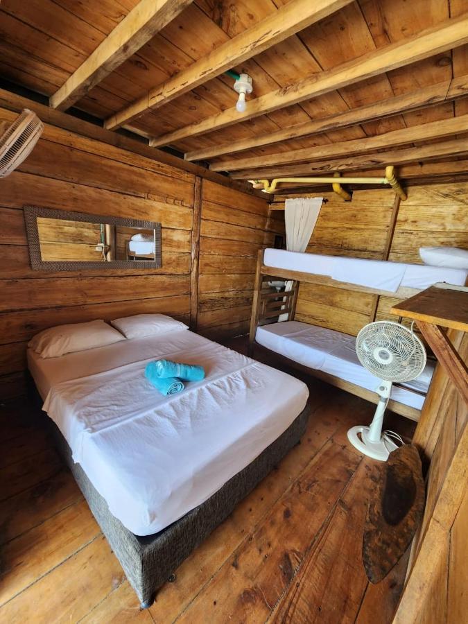 Guachaca El Almendron Beach Hostel מראה חיצוני תמונה