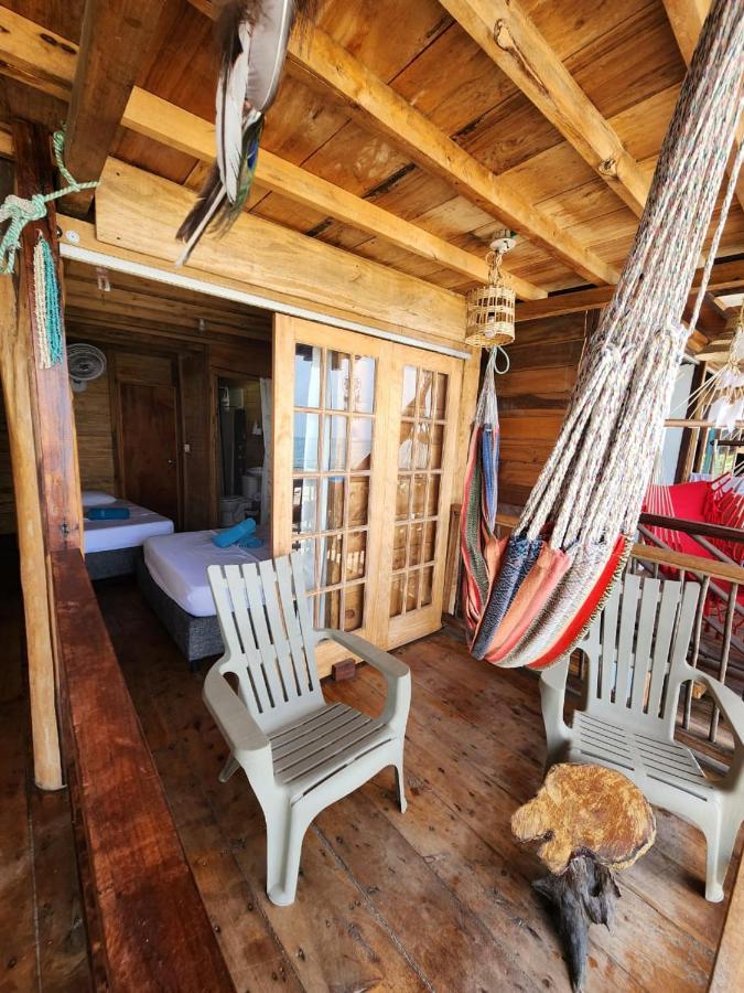 Guachaca El Almendron Beach Hostel מראה חיצוני תמונה